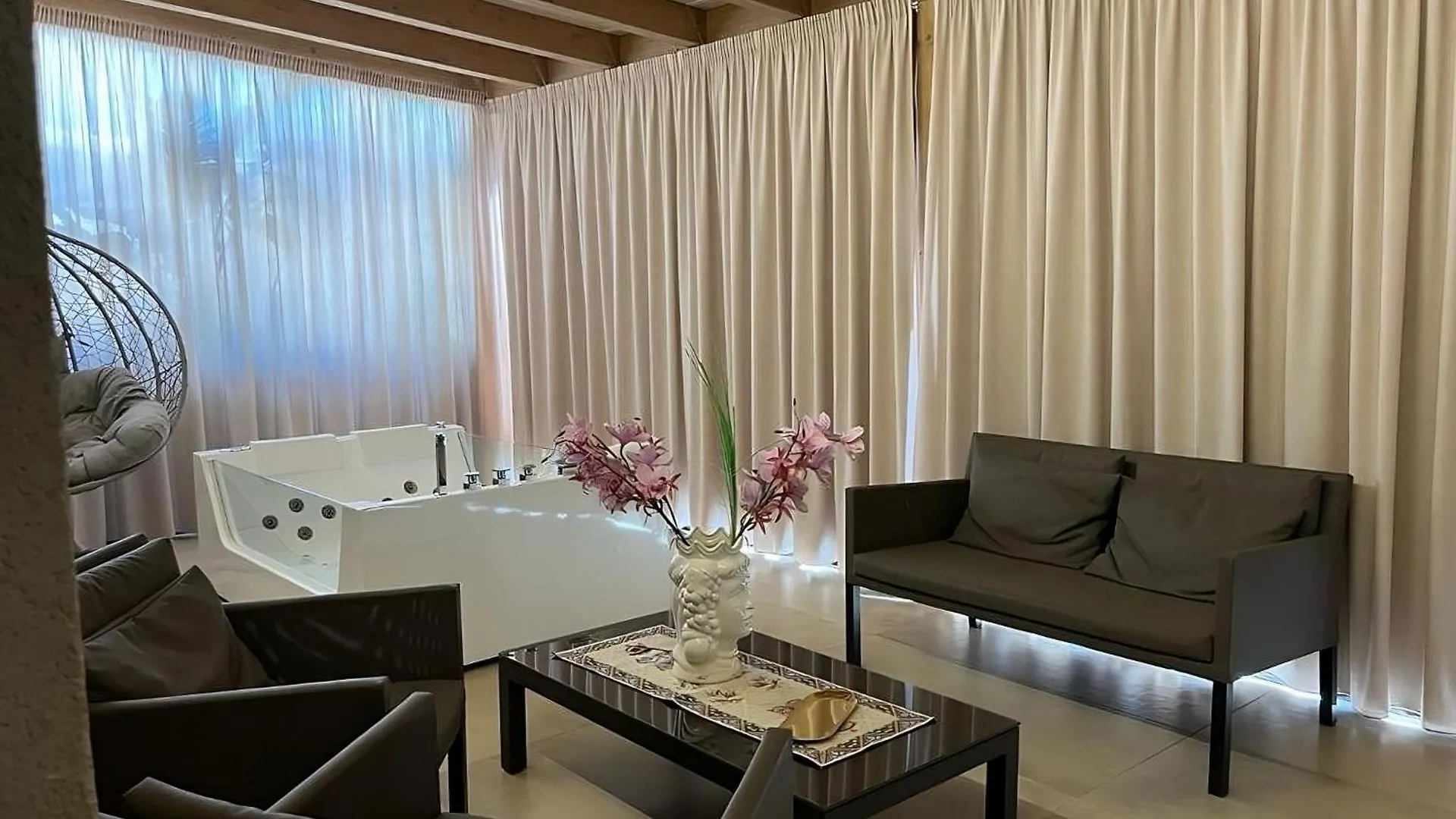 Giafra Luxury Rooms Agrigent 4*,  Italien