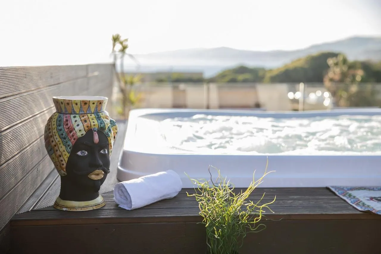 Giafra Luxury Rooms Agrigento 4*,